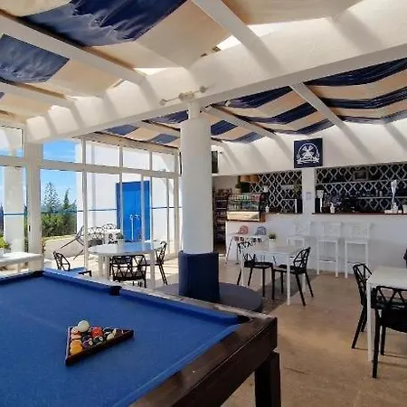 The Concierge - Moinho Sea Views & Pool Appartement *