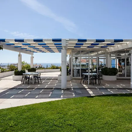 The Concierge - Moinho Sea Views & Pool Appartement *
